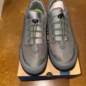 JBU by Jambu “Rainier” Grey Trail Sneakers 🌿👟